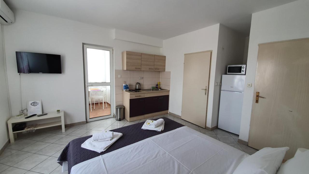 Batkoski Apartments パグ エクステリア 写真