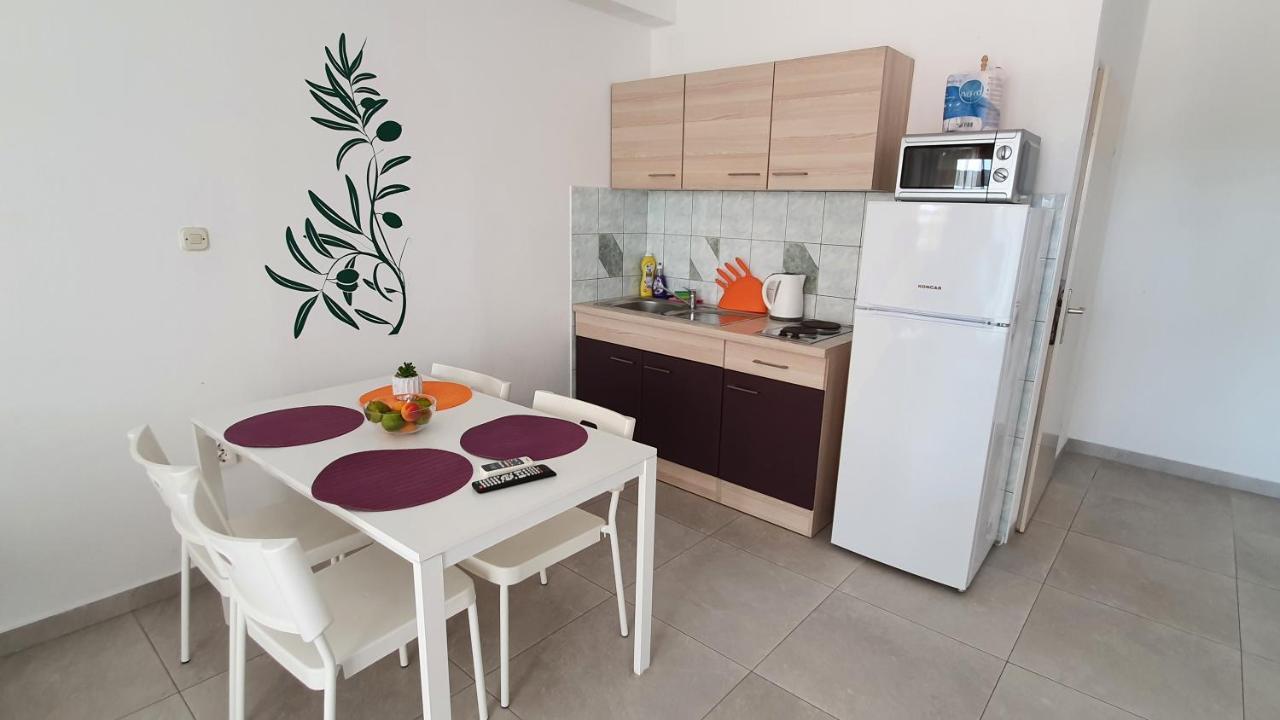 Batkoski Apartments パグ エクステリア 写真