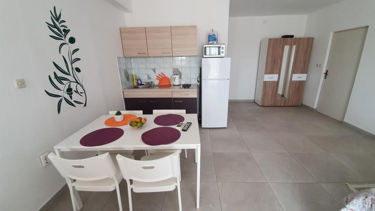 Batkoski Apartments パグ エクステリア 写真